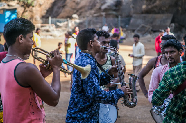 karla buddhist caves women men dancing