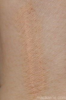 c_AirbrushConcealerNeutralFlairClinique4