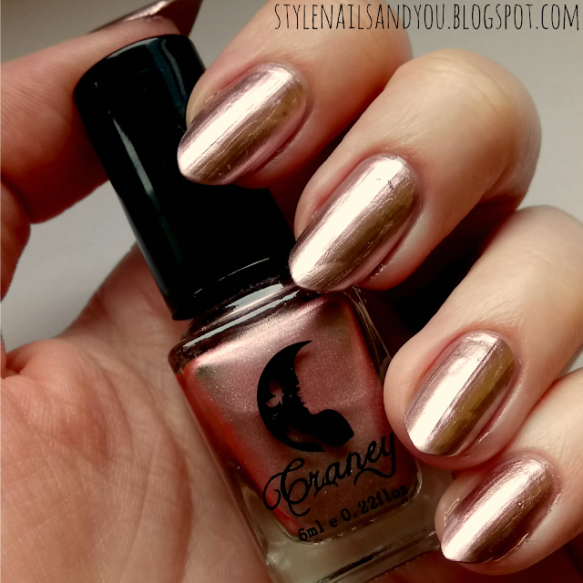 Craney Metallic Nail Polish 14 Rose Gold Mirror Effect | BeautyBigBang Review