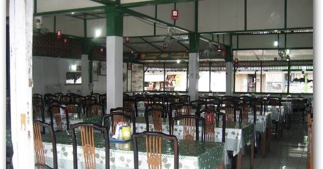 Rumah Makan Seafood Terlengkap Di Pangandaran  RM. Karya 