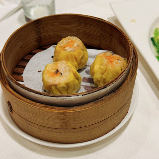 台中麗寶飯店是台中市一家享有盛譽的五星級飯店，為來訪的旅客提供了優雅和舒適的住宿環境。該飯店擁有現代化的建築設計，位於市中心，交通便捷，距離許多知名旅遊景點和商業區域僅幾步之遙。 客房和套房設計時尚，並配備了豪華的設施，以確保客人的舒適和滿足。無論商務旅行者還是休閒度假者或親子度假都適合，寵物可寄宿