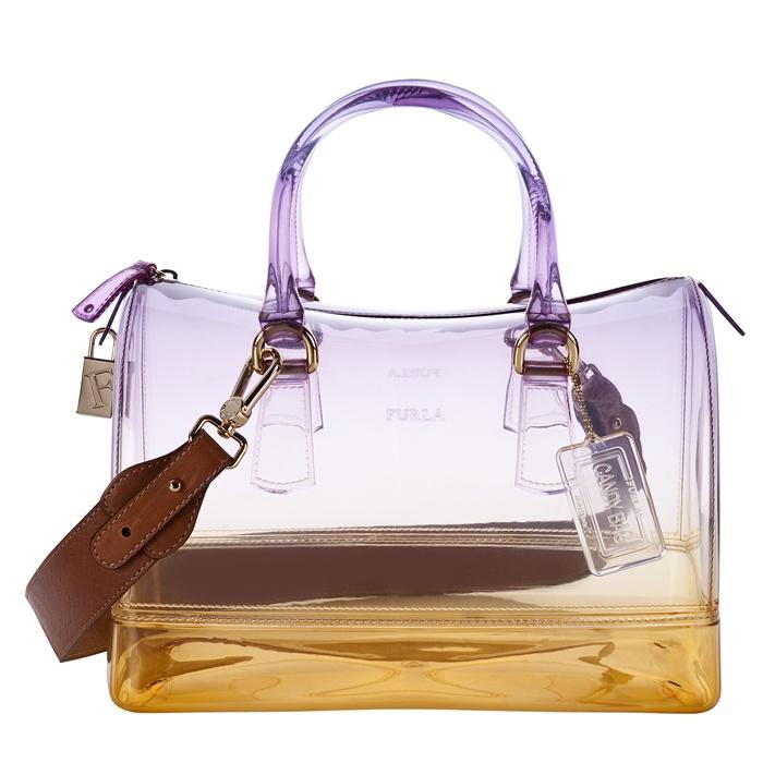 What's In Your Bag! Would you like to wear a clear bag?