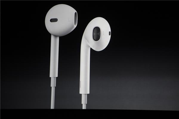 new apple ipod earbuds