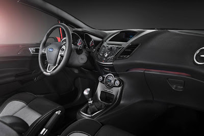 Ford Fiests ST 2014 - interior