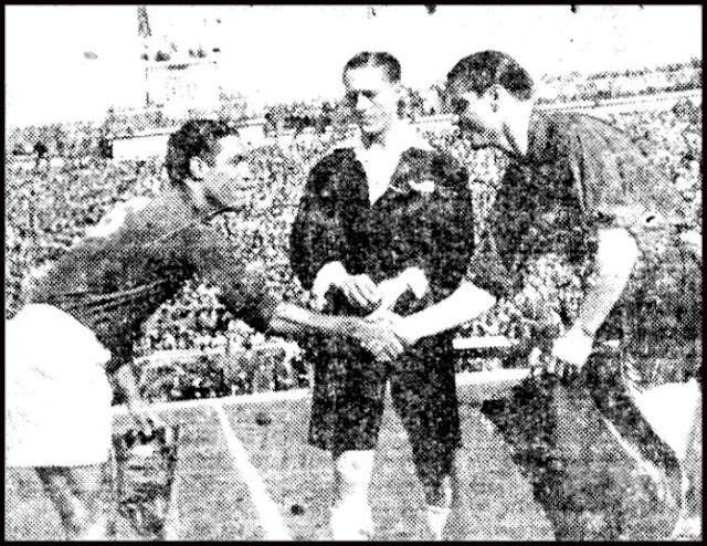 Los capitanes Francisco Ferreira y Agustín Gainza en el sorteo de campos con el árbitro Reginald James Leafe. SELECCIÓN DE ESPAÑA 5 SELECCIÓN DE PORTUGAL 1. 02/04/1950. IV Copa del Mundo, Brasil 1950, fase de clasificación, partido de ida. Madrid, estadio de Chamartín. GOLES: 1-0: 11’, Zarra. 2-0: 13’, Basora. 3-0: 15’, Panizo. 3-1: 36’, Cabrita. 4-1: 58’, Zarra. 5-1: 65’, Molowny.