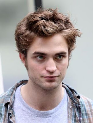 Twilight New Moon star Robert Pattinson