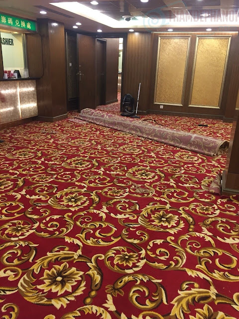 thảm trải sàn khách sạn sử dụng thảm cuộn hoa văn