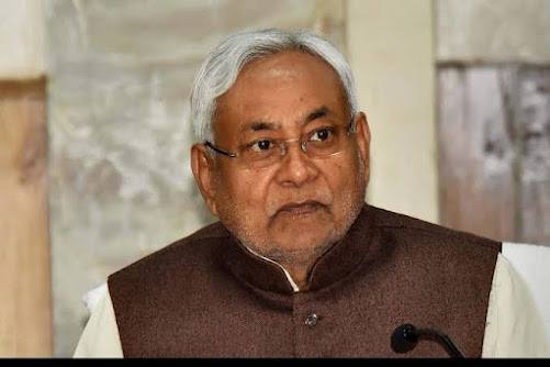 Nitish kumar ditched BJP and formed government with RJD in  Bihar