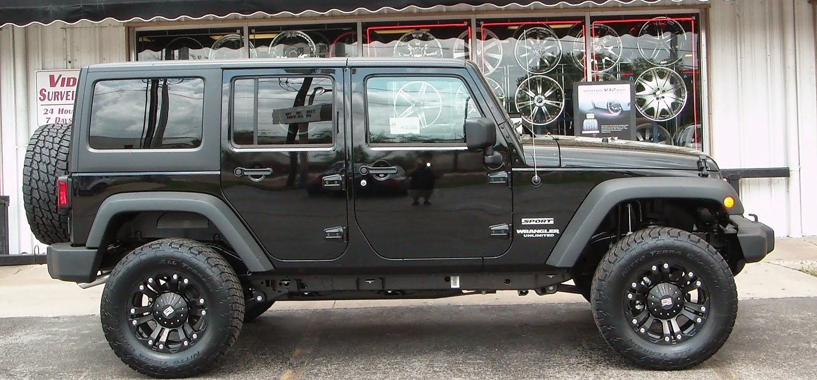 DISCOVERY JEEP  HEAVEN