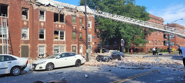 Officials say 8 people were hurt in a Chicago apartment building explosion.
