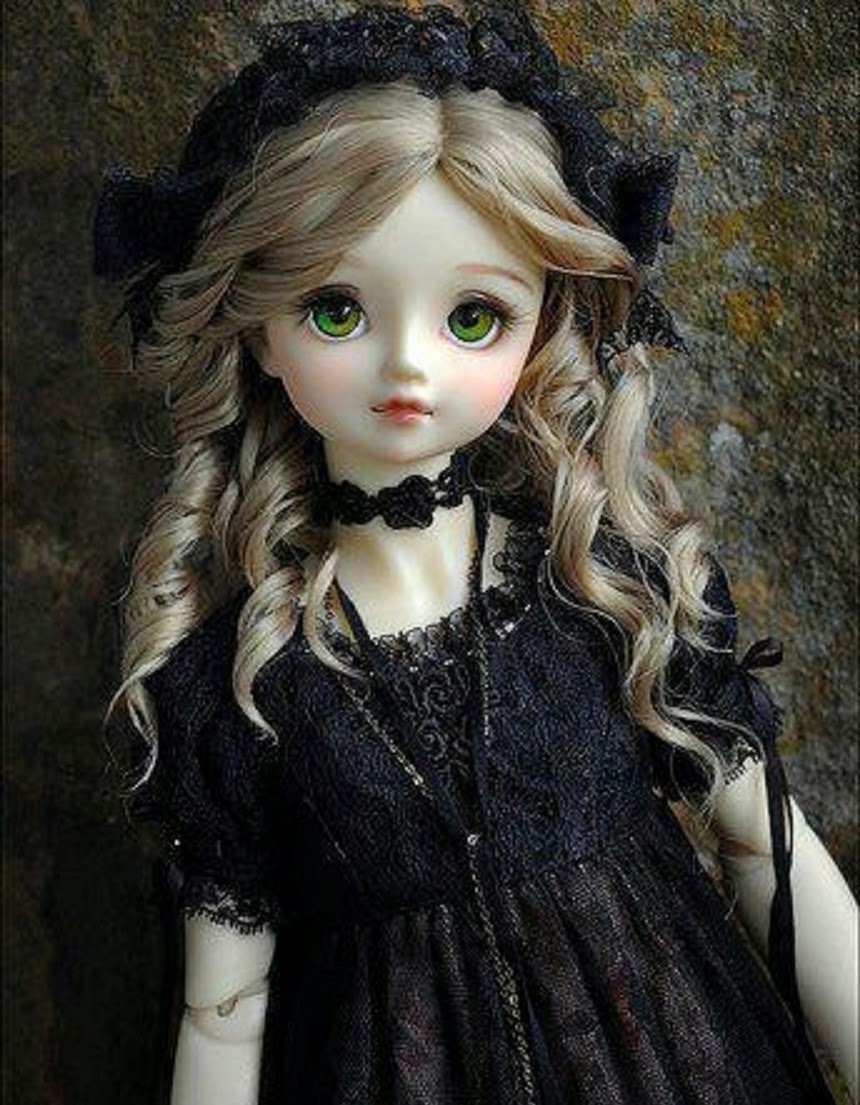 Cute Dolls Wallpapers For Facebook Profile Pictures