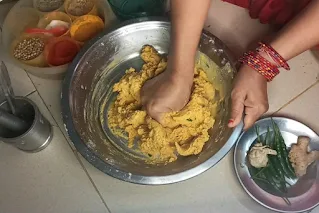 हिमाचली स्टाइल पत्रोडे रेसिपी | Himachali style Patrode recipe in Hindi