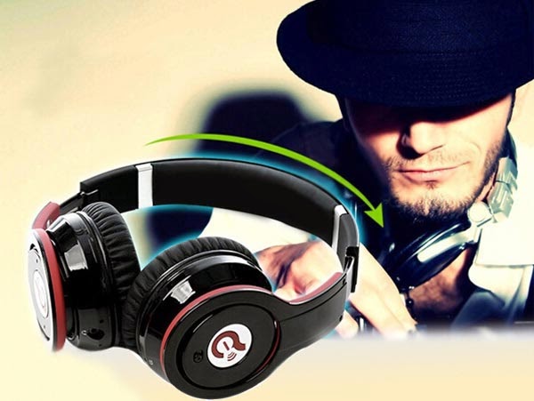 http://www.banggood.com/Syllable-G08L-Stereo-Foldable-Noise-Isolating-Headphones-For-IPhone-p-949471.html