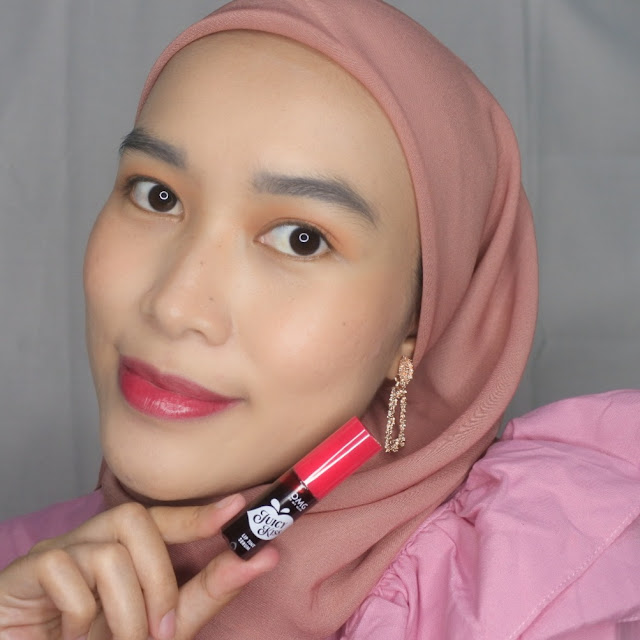 Review OMG Lip Tint