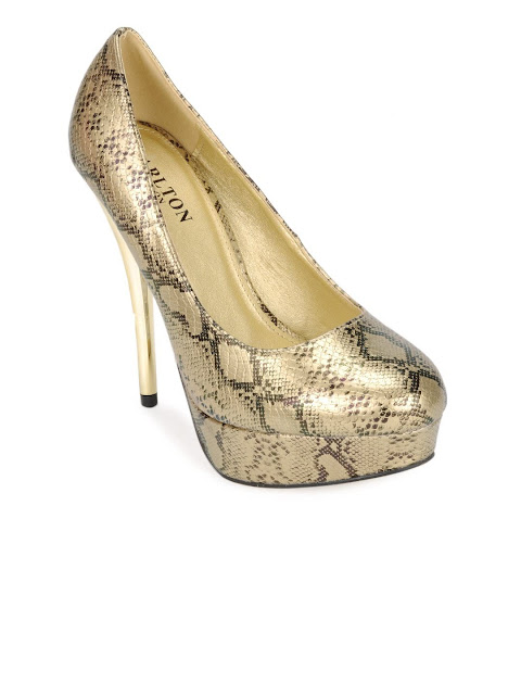 fine-stiletto-shoe-snakeskin