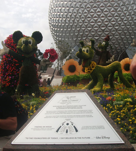 EPCOT Topiary Mickey and Pluto