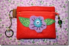 T-shirt & coin purse 002