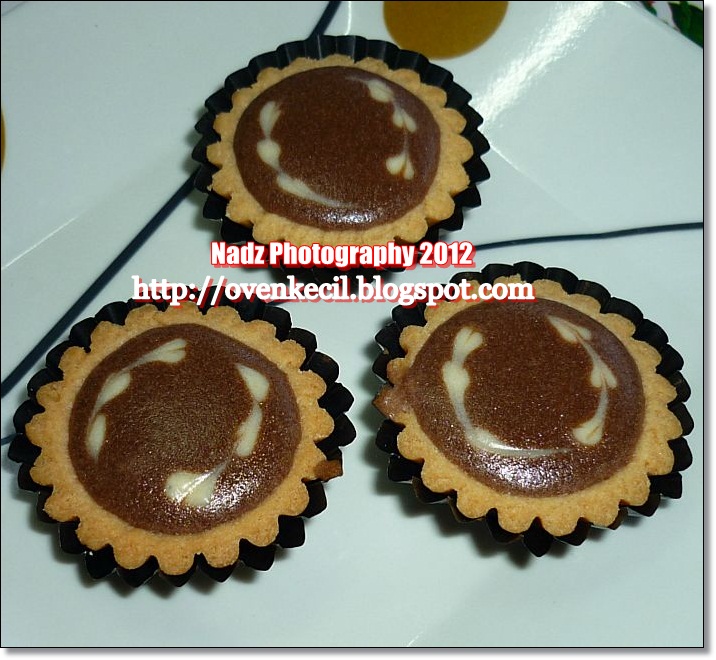 CUTE OVEN, SMALL KITCHEN: DOUBLE CHOCOLATE CHEESE TART