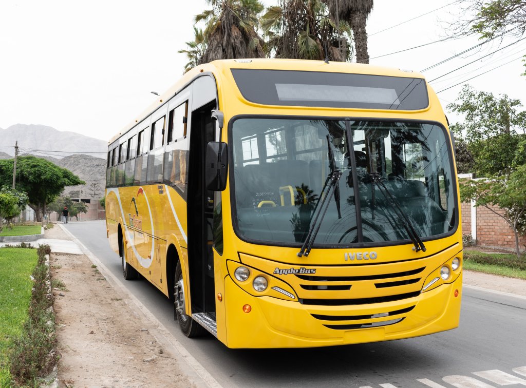 Apple Bus Astro Bus Escolar Iveco