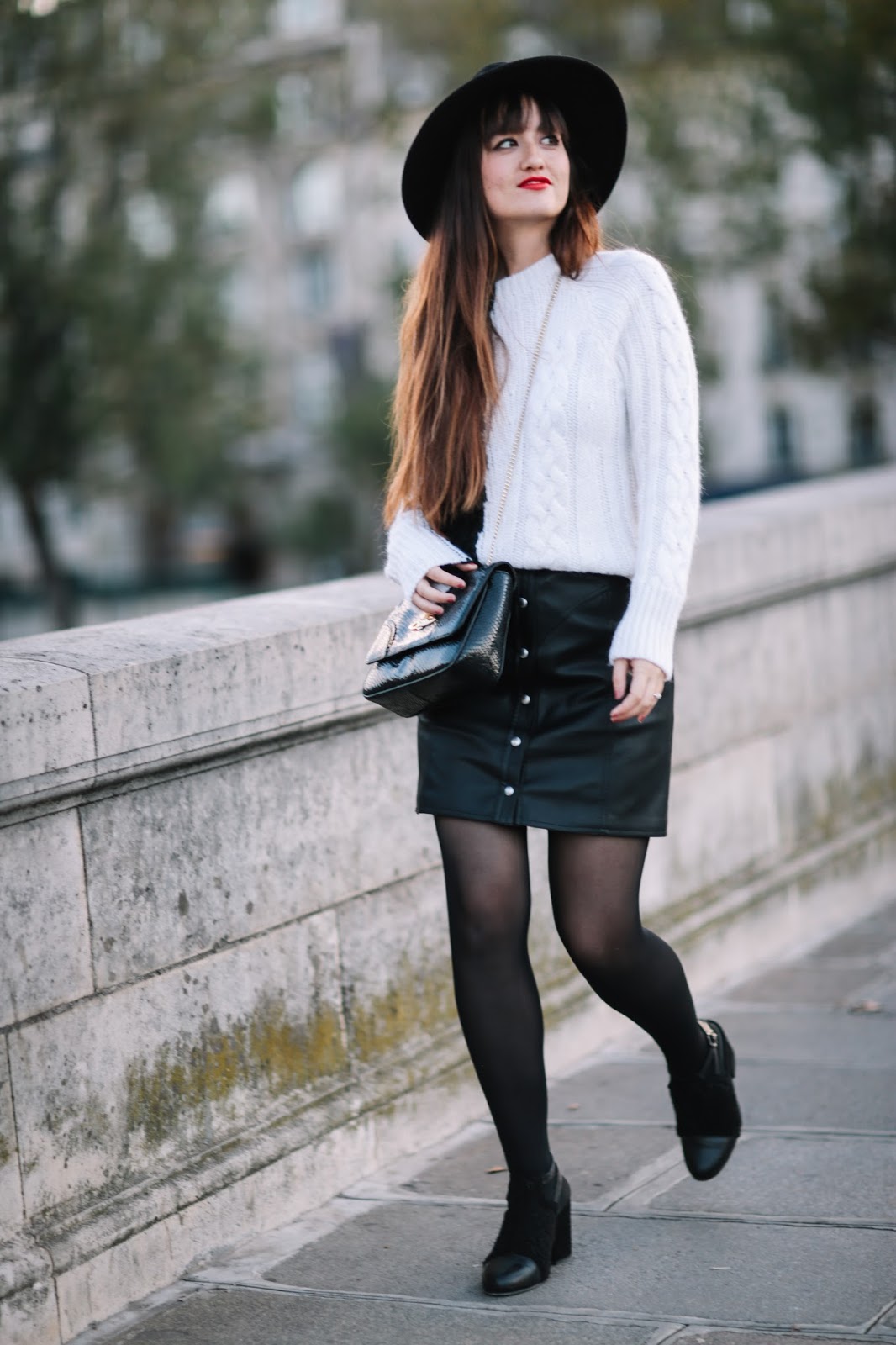 chic Parisian style, street style, look, mode, blogger, fashion, cool, meetmeinparee