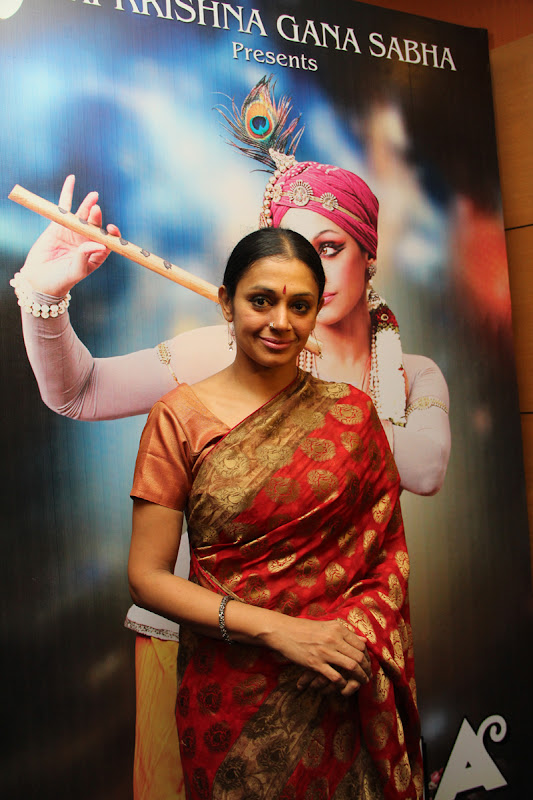 Shobana in Krishna Music and Dance Event Press Meet Photos glamour images