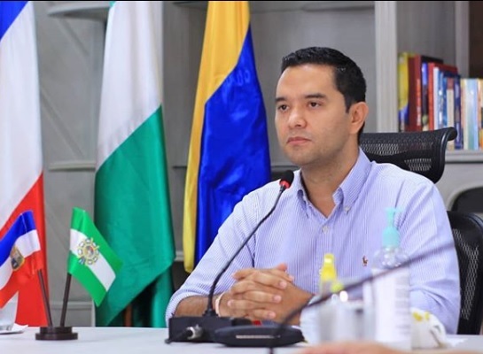 https://www.notasrosas.com/Alcalde Mello Castro se muestra optimista sobre medidas para frenar contagios por Covid-19 en Valledupar