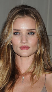 Rosie Huntington Whiteley Hot Images