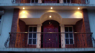 <img src="puertas-ventanas-balcones-portones-persianas-vistas generales.jpg" alt="vistas generales de puertas ventanas balcones portones persianas para casas"> 