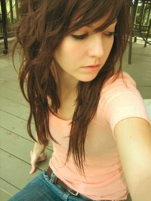brown hair scene girls. punk hairstyles for girls with