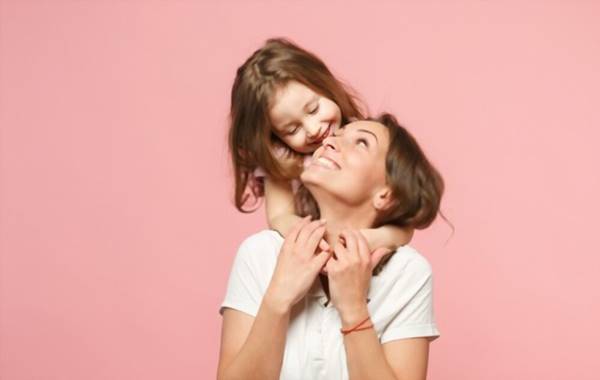Cara Menjadi Ibu yang Baik untuk Anak