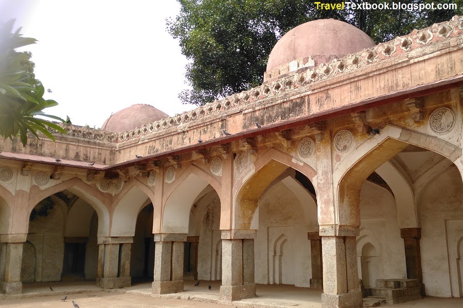 Makhdoom Sabzwari Mosque