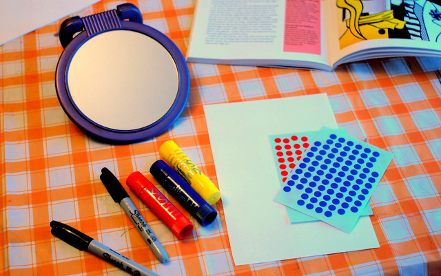 Making Lichtenstein-inspired Modern Art with kiddos!