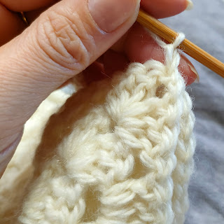 鎖編みを1目編む