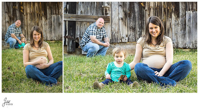  Liberty University Equestrian Center Maternity Family Sesssion