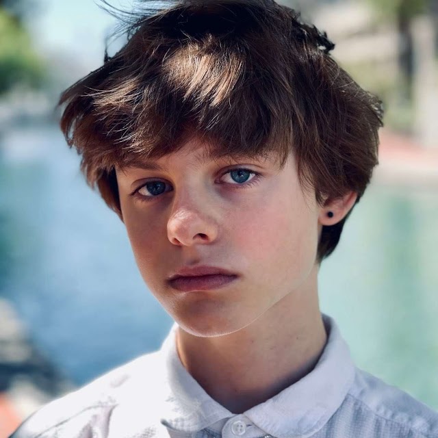 Cameron Crovetti Age, Birthday, Height, Family, Bio & Facts