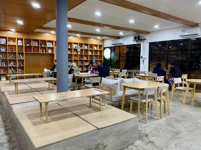 Za Hon Cafe Terengganu | Ada Kopi, Buku dan Japanese Food