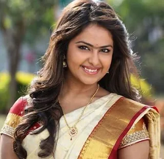 Avika Gor Family Husband Parents children's Marriage Photos