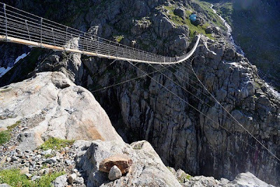 Cool and Beautiful Scary Bridges