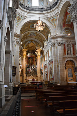 Interior da Basílica do Bom Jesus do Monte em Braga