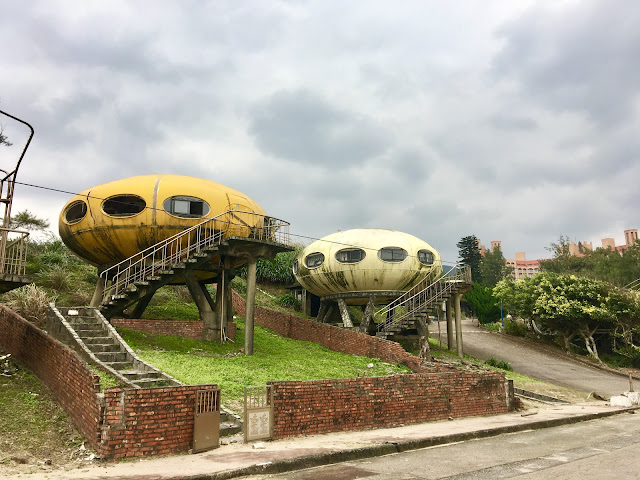 wanli ufo village, futuro venturo houses, new taipei, taiwan