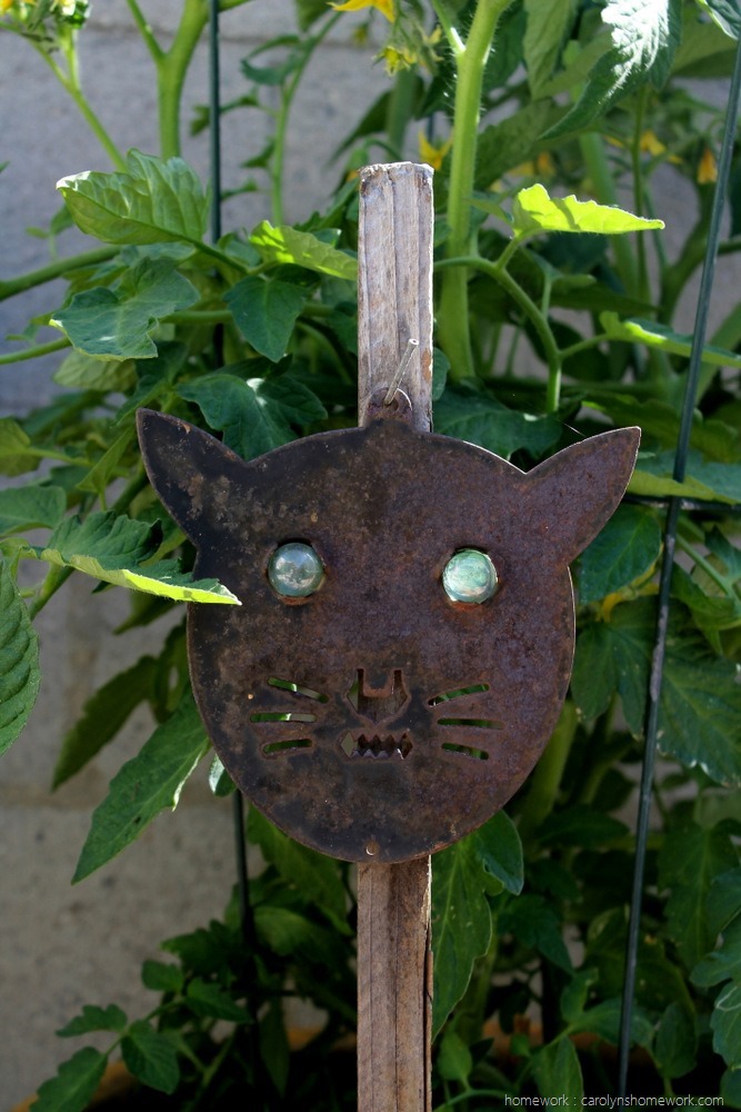Kid Craft Scare Cat via homework (2)