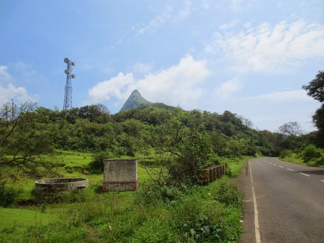 korigad fort trek in monsoon