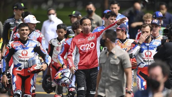 Booster Jadi Syarat Mudik saat Pandemi Covid-19, Jokowi: Jangan Dibandingkan Dengan MotoGP
