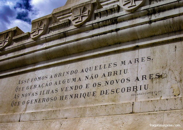 Portugal: monumento ao Infante D. Henrique na Cidade do Porto