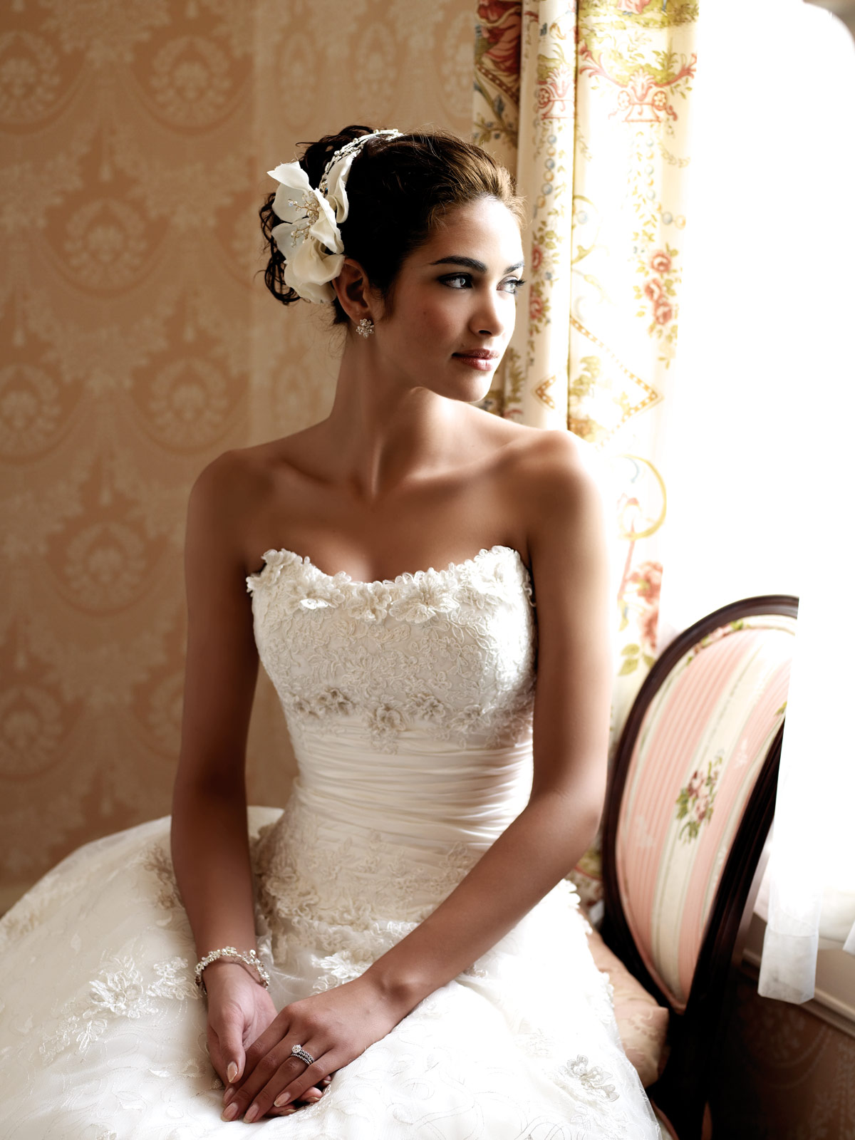 Amelishan Bridal: August 2010