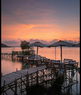 Jelajah Nusantara : Pantai dewi mandapa tempat yang cocok untuk berfoto kekinian