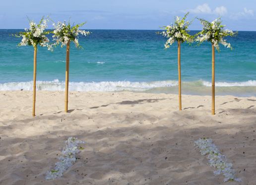 Bride's and grooms are always asking us about decor for the beach