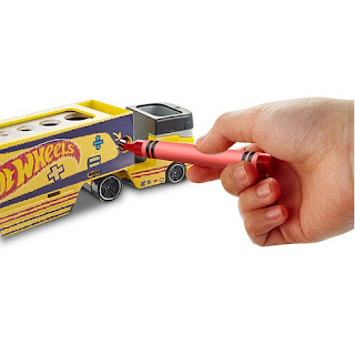 Hot Wheels Super Rigs Highway Hauler Truck Pencil Pusher Vehicle, crayon case, Mattel crayon case truck