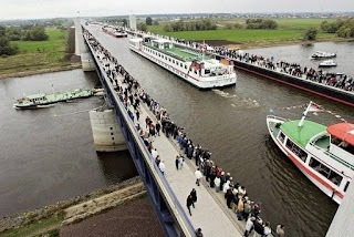 мост для кораблей в германии