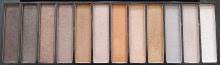シドニー徒然草-DB 12 Mineral Eyeshadow Palette